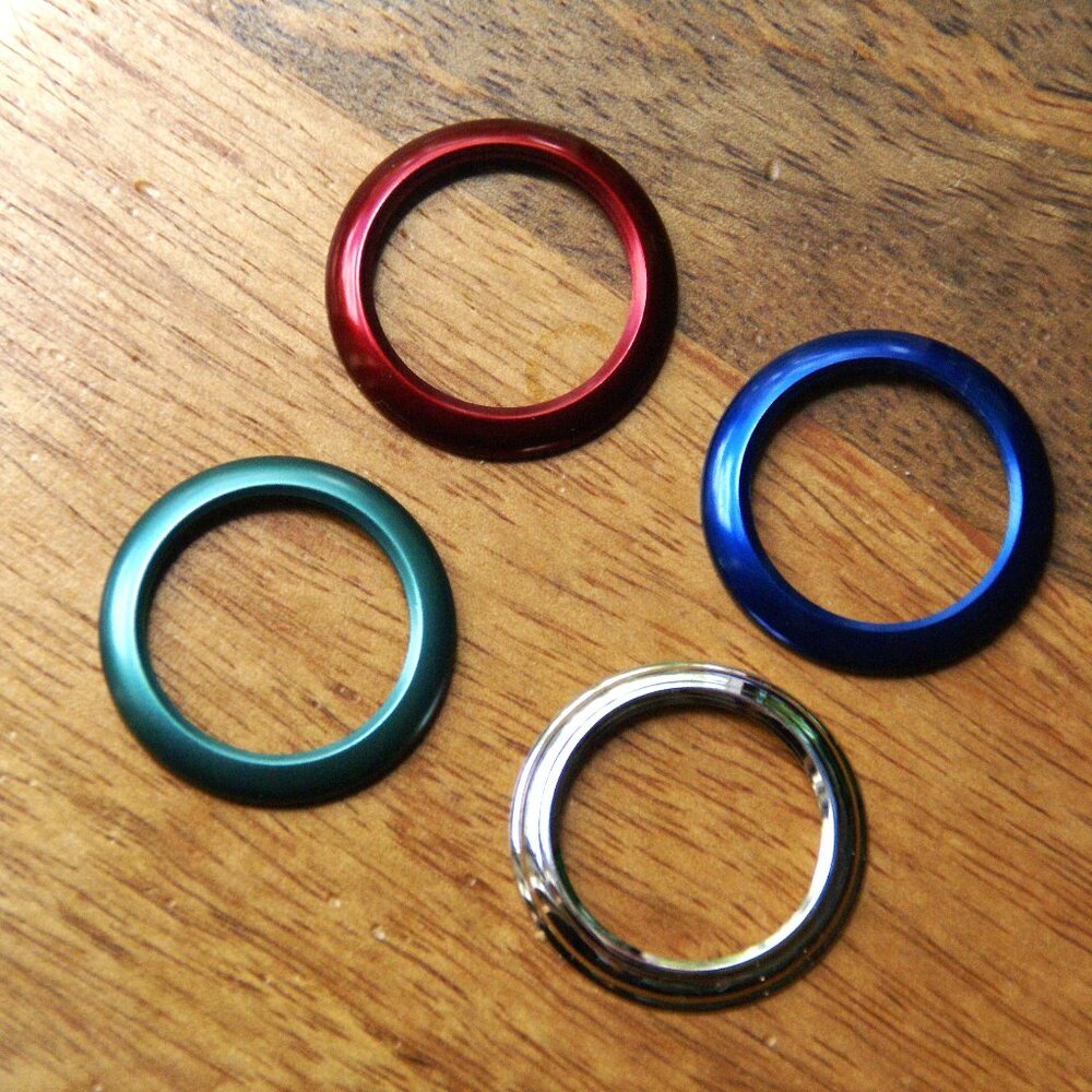 New Vintage Set of 4 Interchangeable Metal Bezels-Silver, Red,  Blue, Green